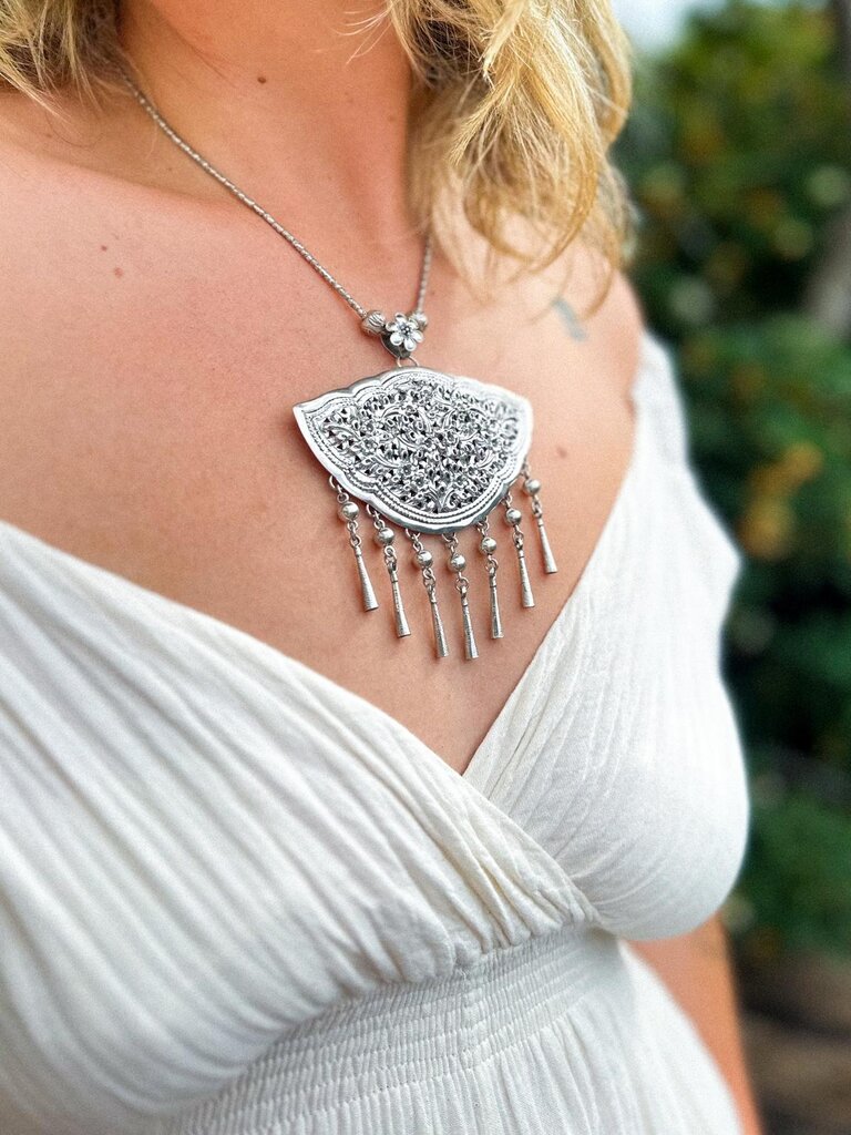 Moon Flower The Label SUN KISS NECKLACE