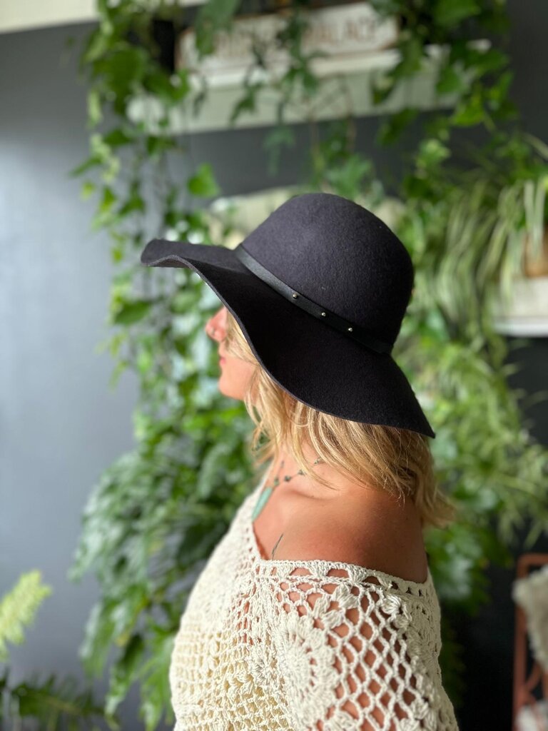 Holiday BYRON CHARCOAL HAT