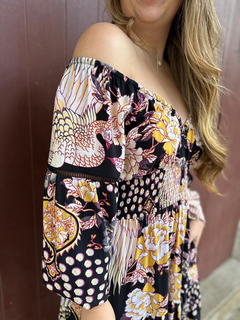 Naked Gypsy AKIRA LUMI MAXI