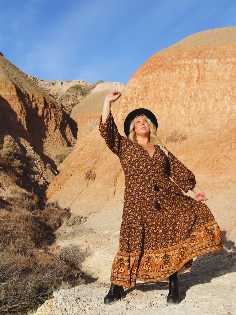 Honey & Stone Co DIXIE HONEY GLOW MAXI