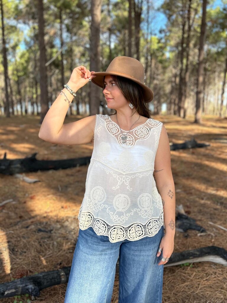 Naked Gypsy CARLI VINTAGE CREAM TOP
