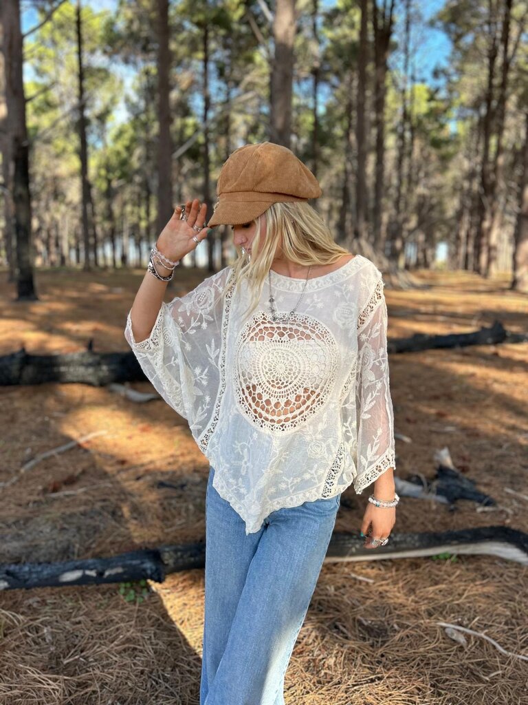 NIKI VINTAGE CREAM TOP