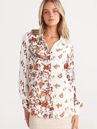 Holiday FLOWER CHILD MARBELLA Holiday FLOWER CHILD MARBELLA