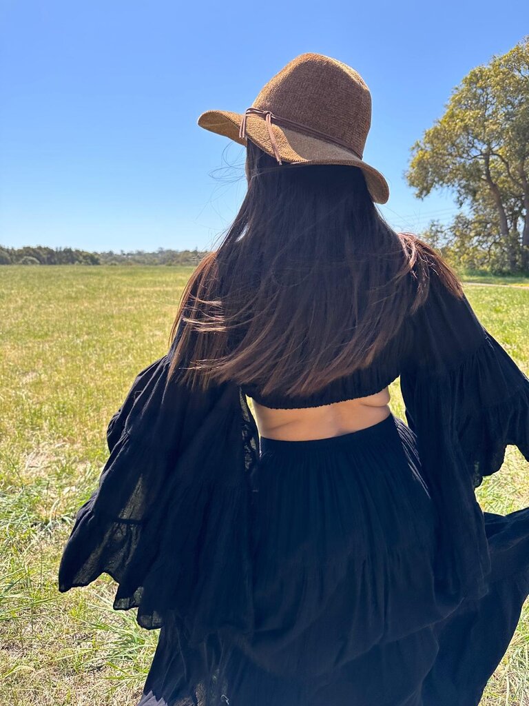 Moon Flower The Label GIA BLACK TOP
