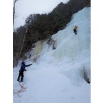 Maïkan Découverte de l'escalade de glace en milieu naturel