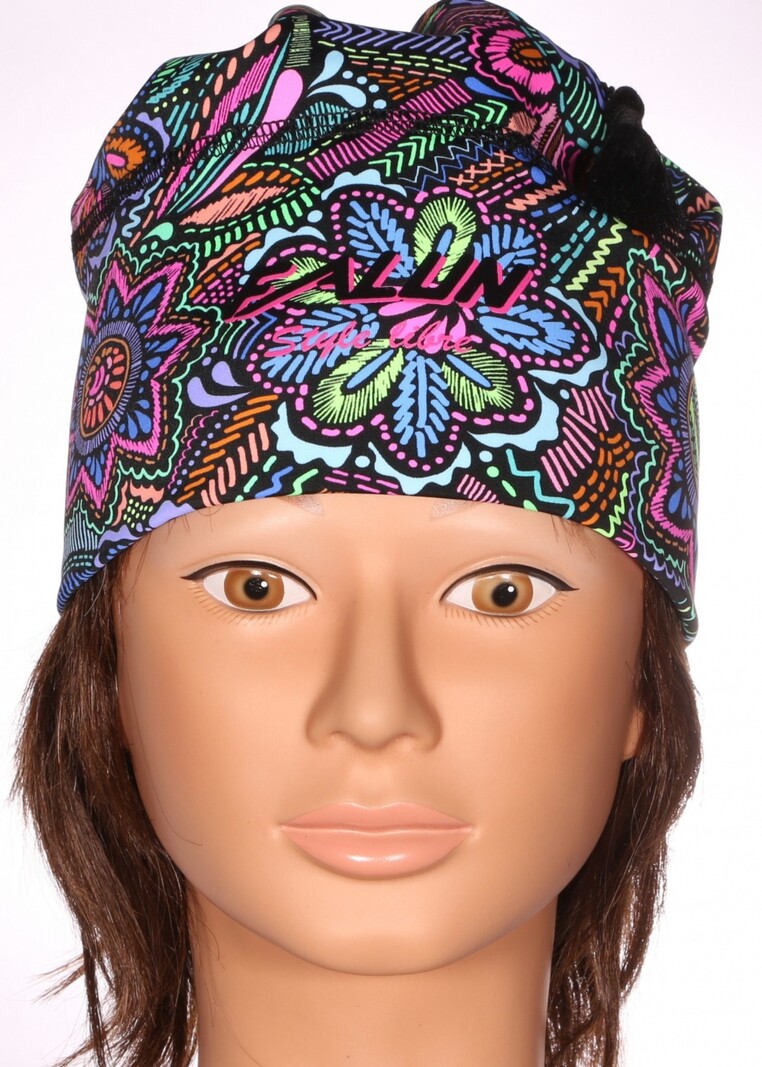 Falun Tuque style libre ponytail