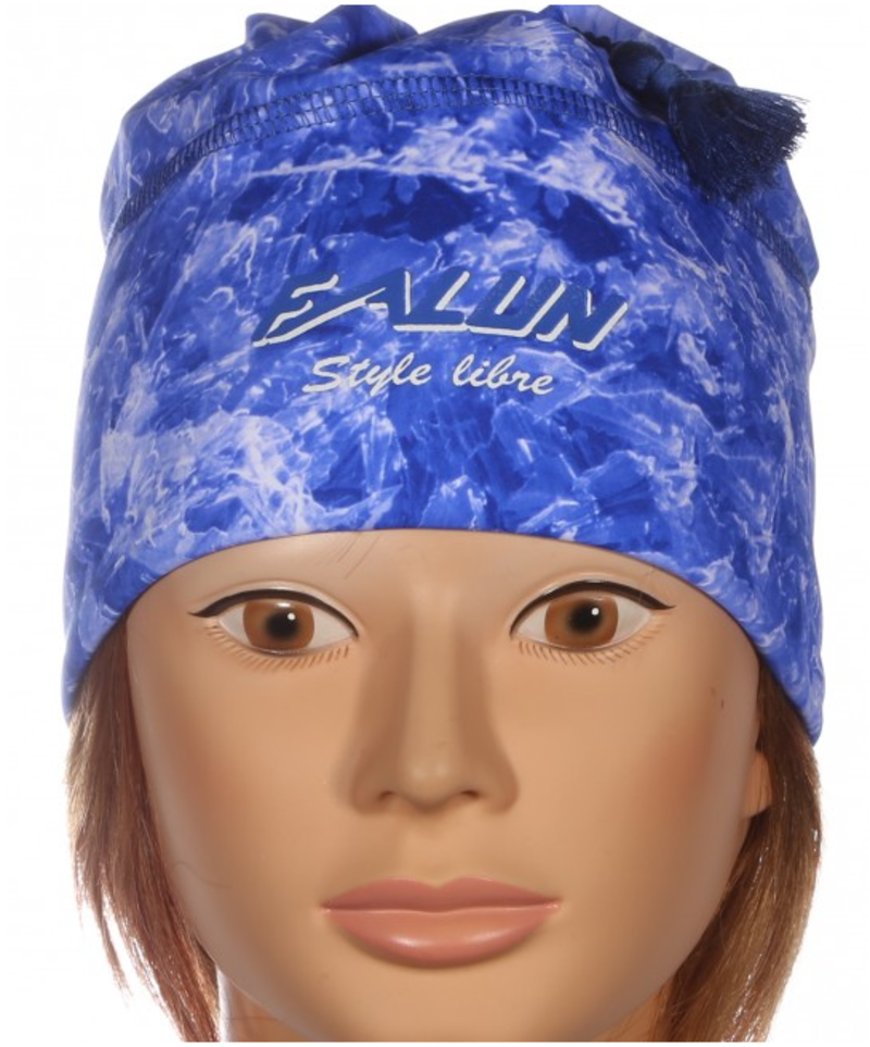 Falun Tuque style libre ponytail