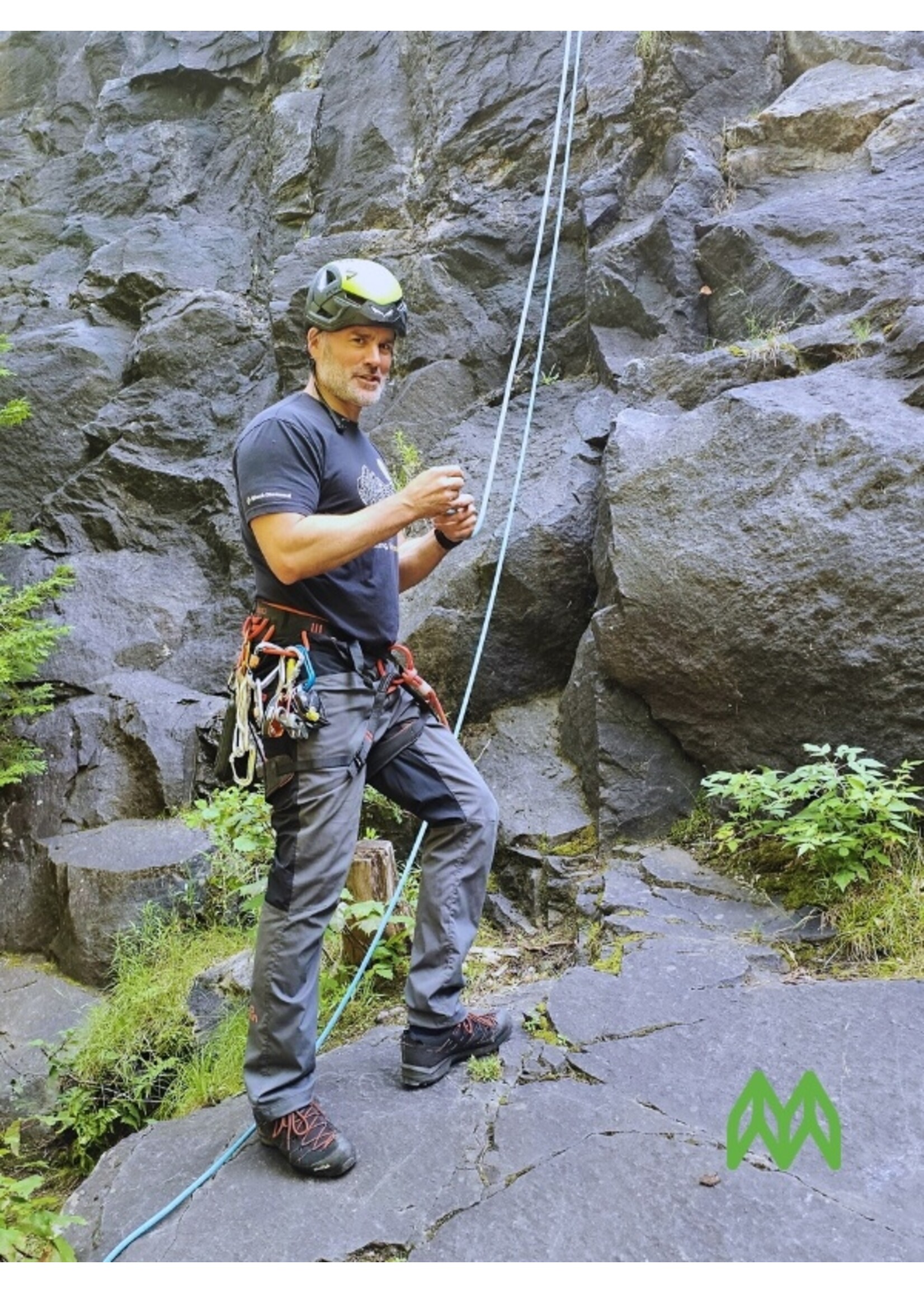 Maïkan Découverte de l'escalade de roche | Île Melville