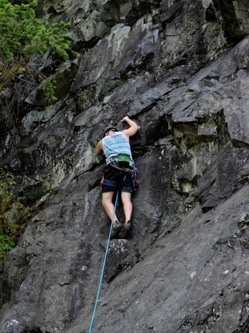 Maïkan Découverte de l'escalade de roche | Parc Récréoforestier Saint-Mathieu-du-Parc