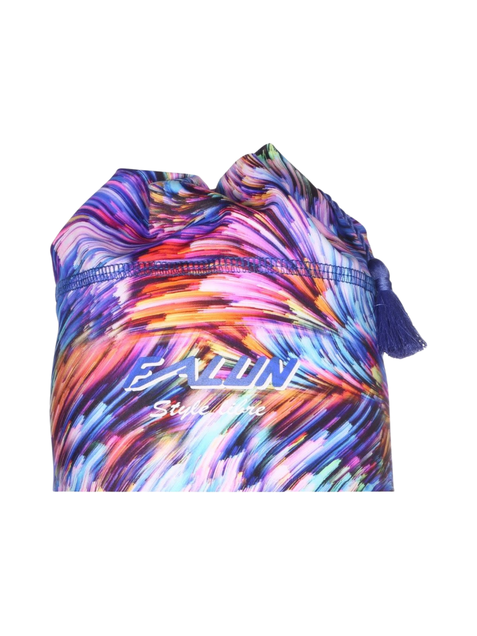 Falun Tuque style libre ponytail