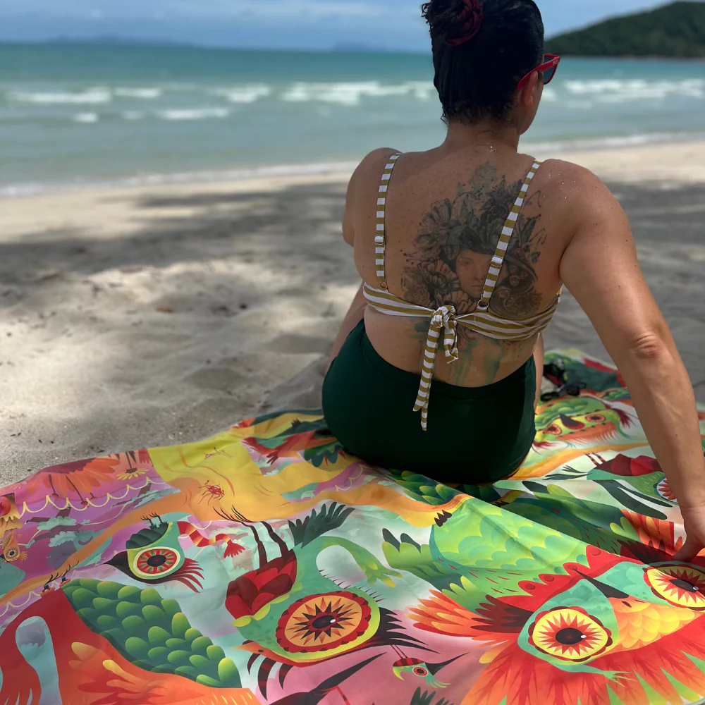 Lalita's Art Shop Serviette de plage extra-grande réversible "Wall of Birds"
