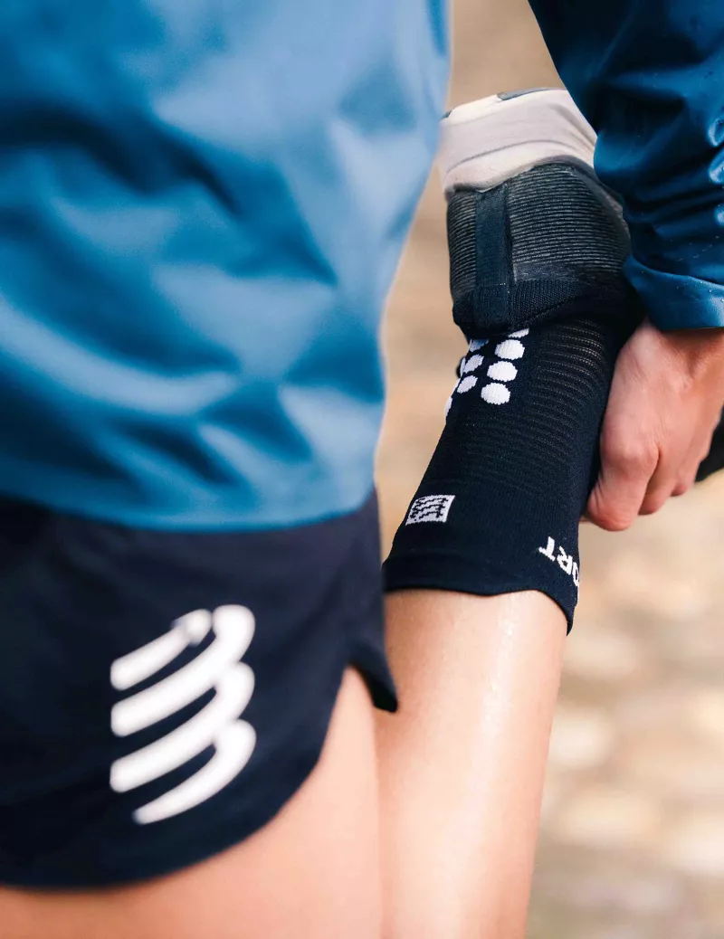Compressport Chaussettes Pro Racing Socks V4.0