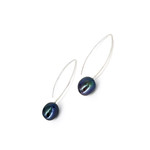 SE181P Sterling Silver V Hoop Earring with Peacock Pearl