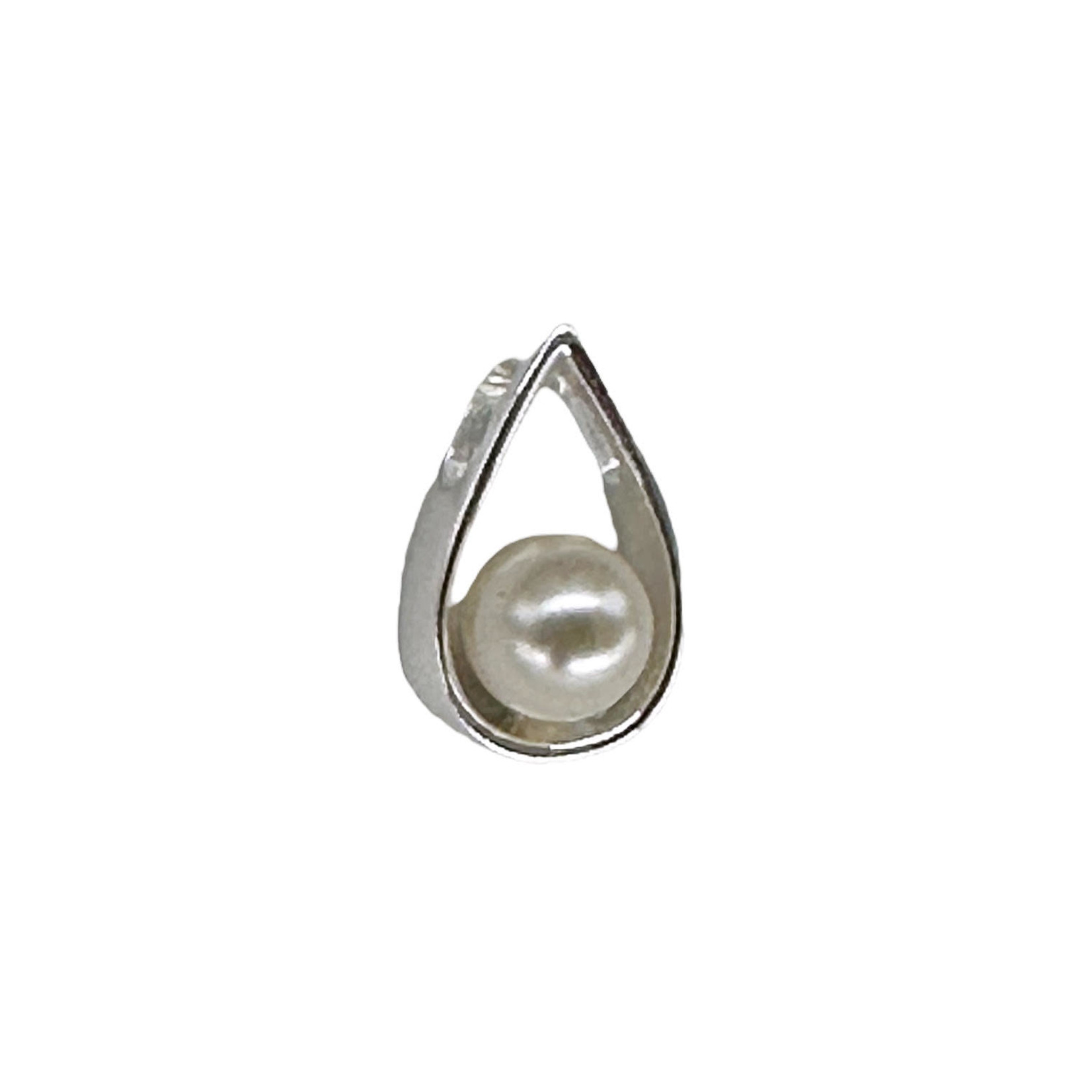 P340 Sterling Silver Raindrop Pearl Pendant