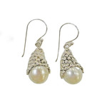SE141 Sterling Silver and Freshwater Pearl Dangle Earrings