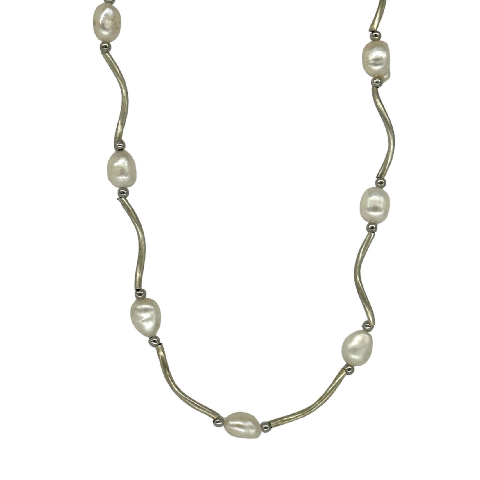 18" Twisted Tubes Pearl Necklace White