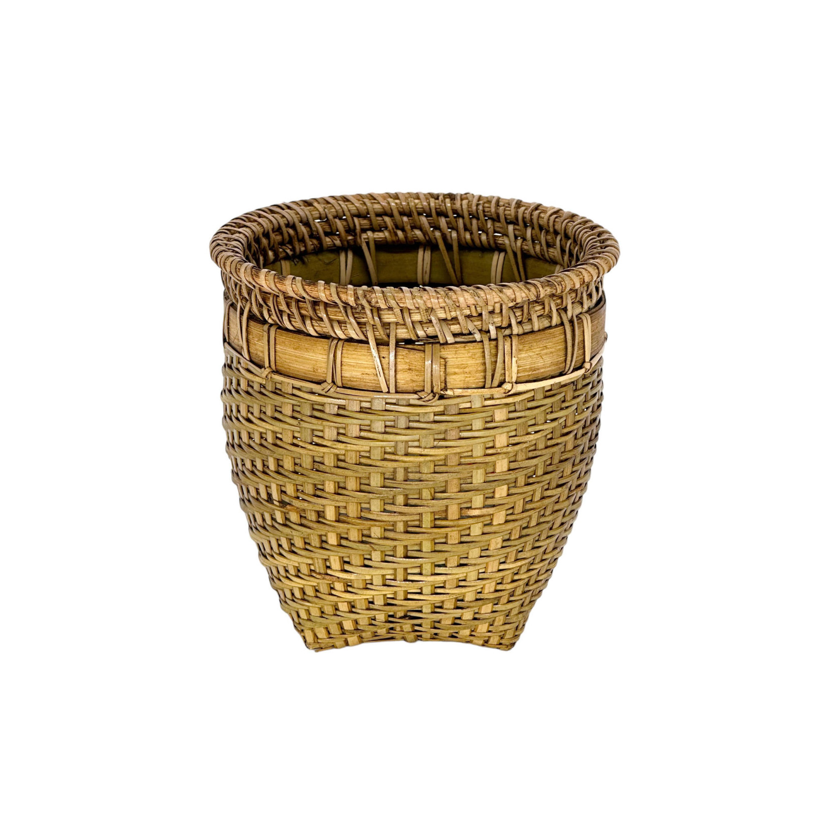 Hand Made Tan Bamboo Basket Size 2 (18cm Diameter x 17cm Deep)