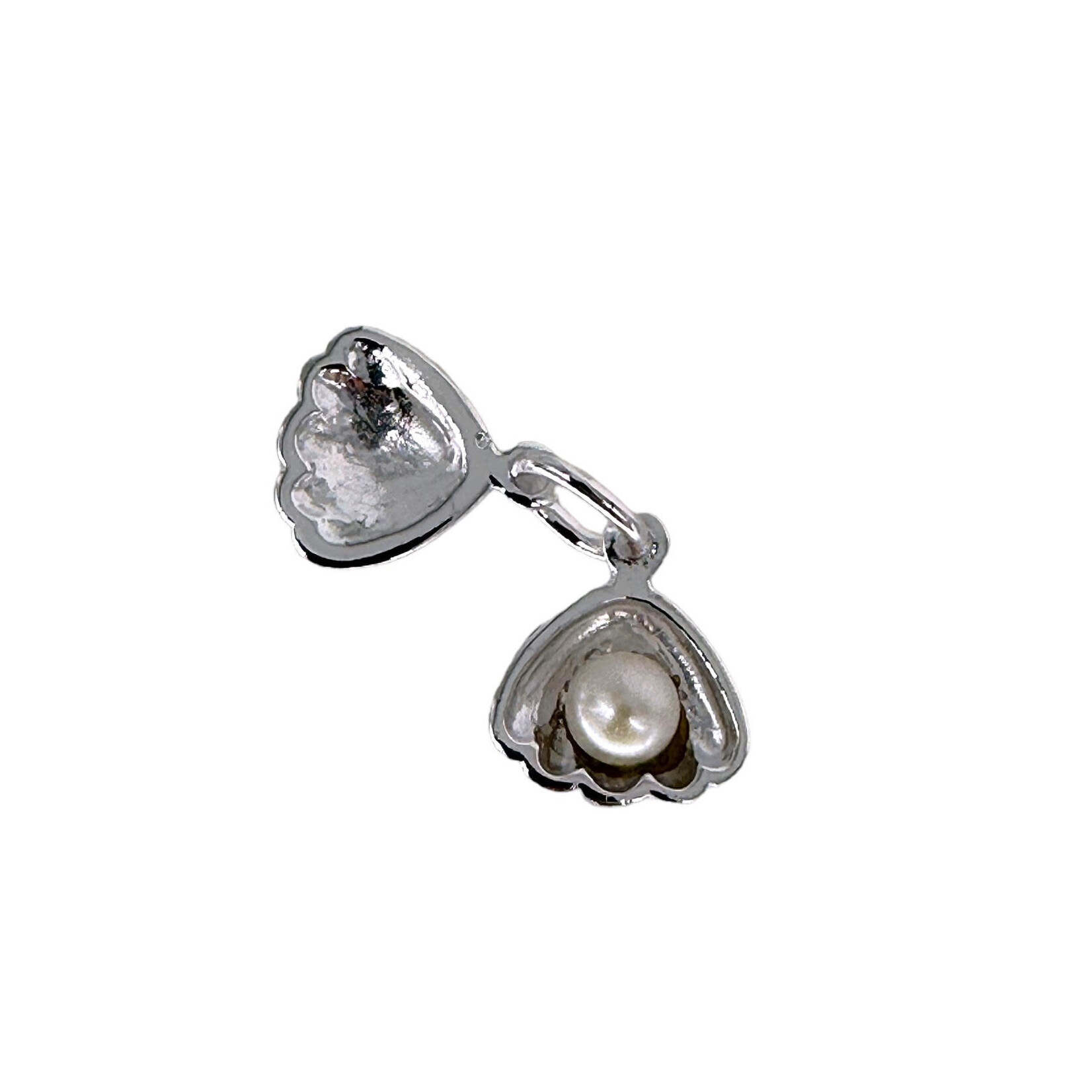 P399 Sterling Silver Pearl Oyster Pendant