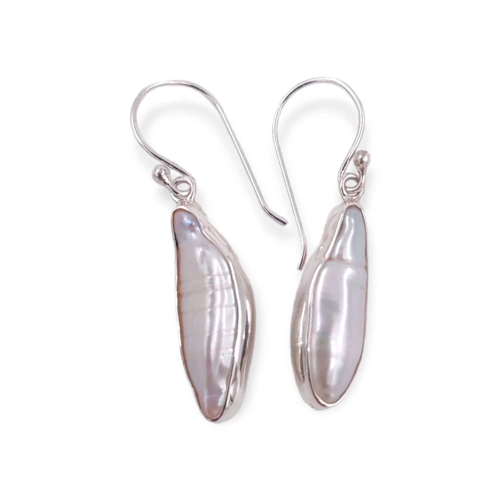 SE544 Sterling Silver Biwa Pearl Dangle Earrings