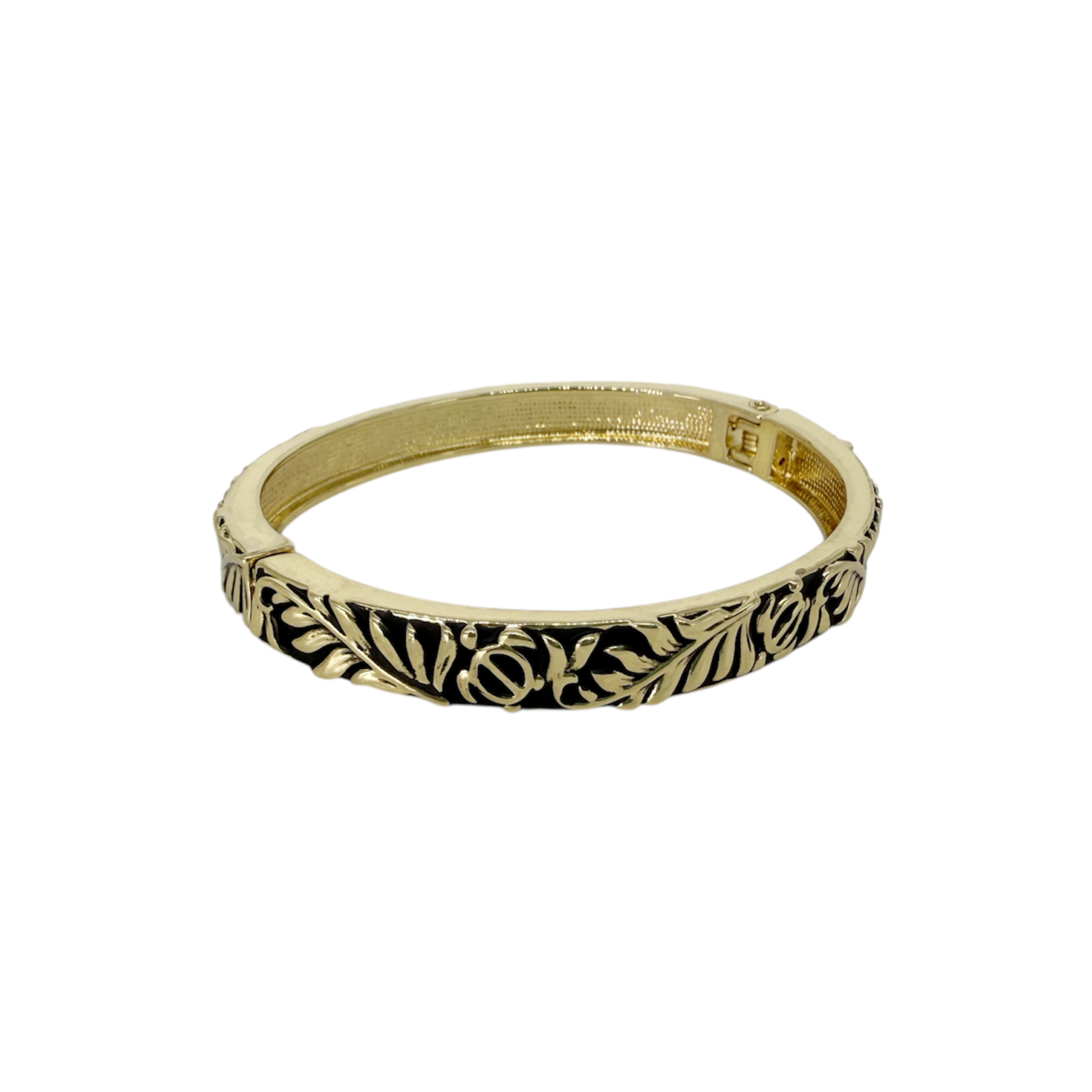 Magnetic Clasp Heirloom Bracelet Black Turtle Scroll