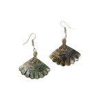 EB36 Island Shell Earrings Grey Shell Fan