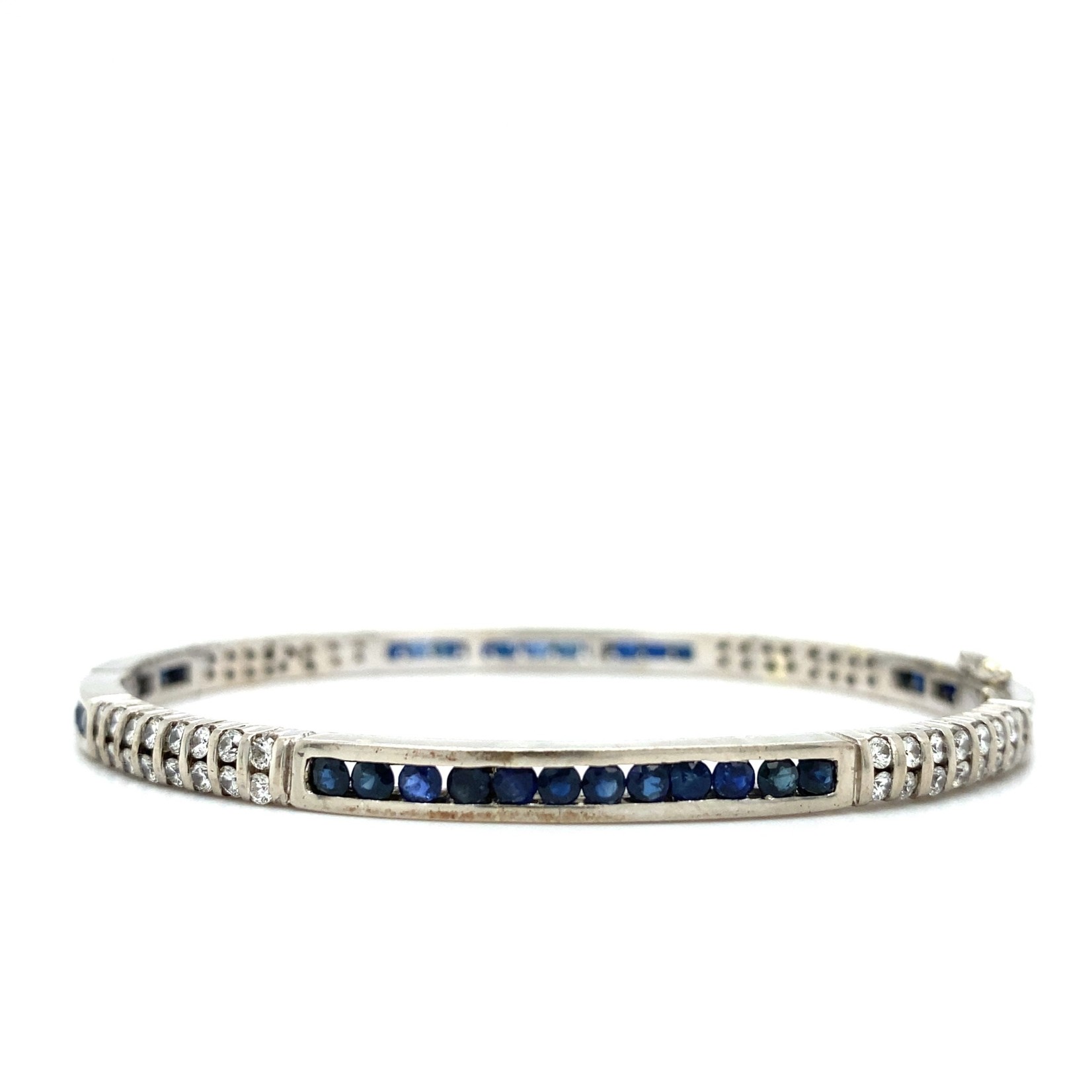 JOAC1 14KW Sapphire and Diamond Hinged Bangle D+/-1.9cttw S+/-2.7