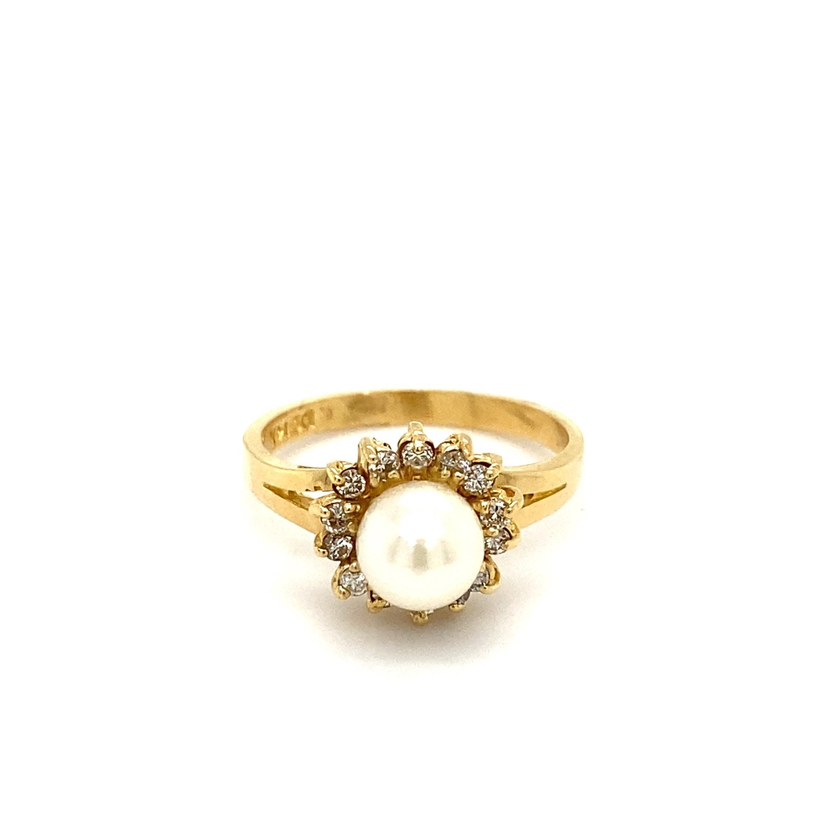 14k Yellow Gold Fresh Water Pearl with Diamond sz6 D+/-.28cttw