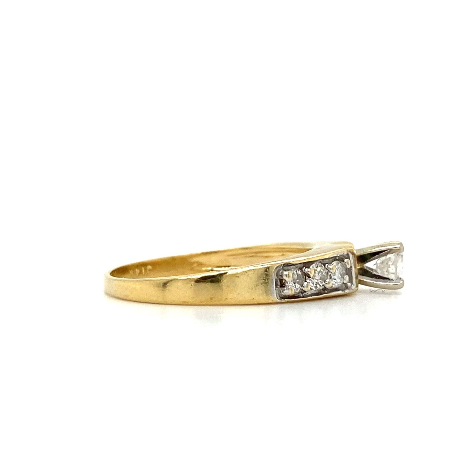 14K Yellow Gold Diamond ring D+/-.43cttw size 7