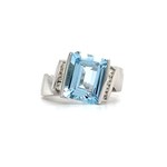 14K White Gold Aquamarine diamond ring D.19cttw