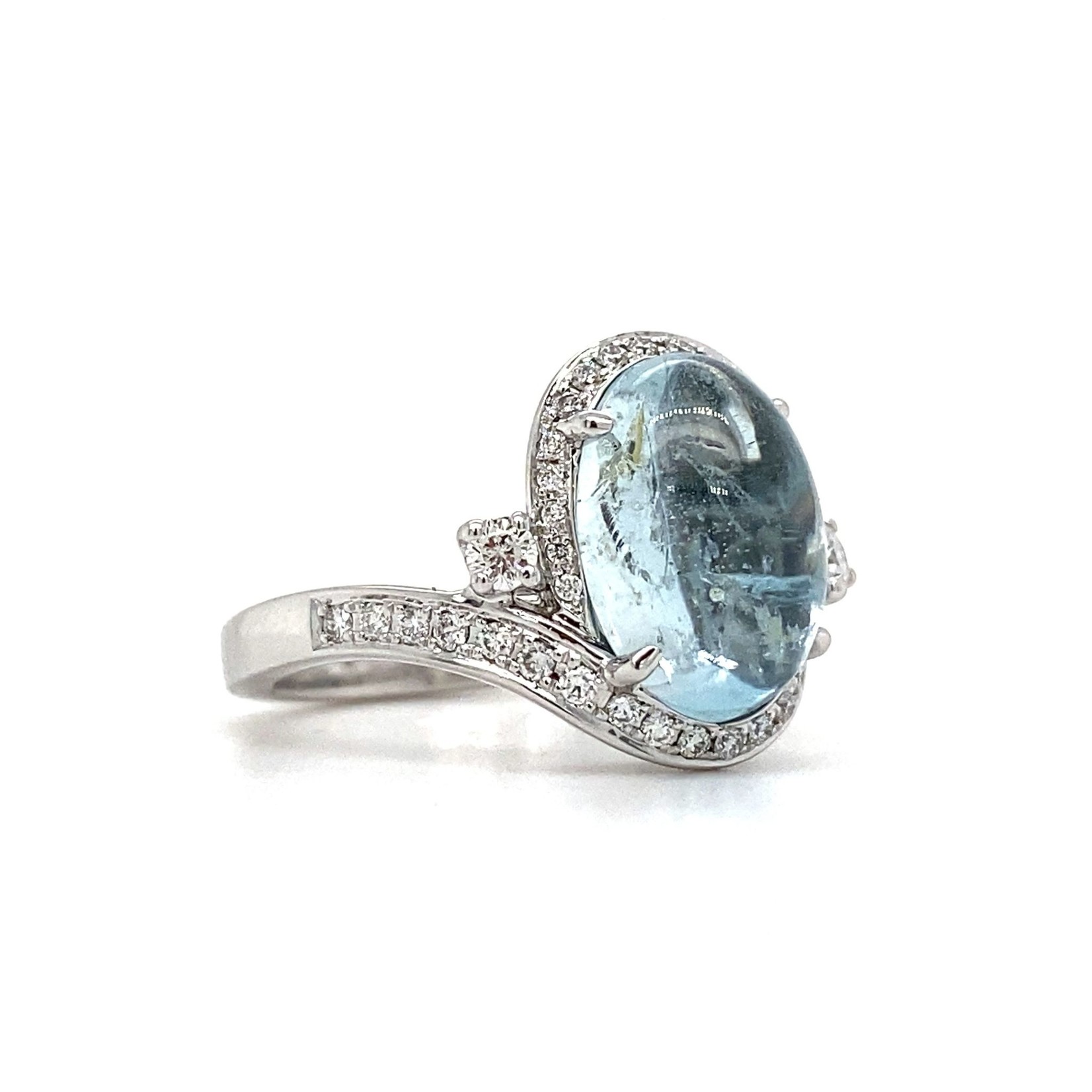 14K White Gold Aquamarine Cabochon with Diamonds Ring Size 6.5 with  .36TW VS 4.05CTS