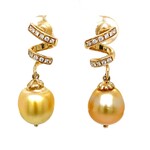 14K Yellow Gold  Golden South Sea Pearl with diamond earrings D.18tw