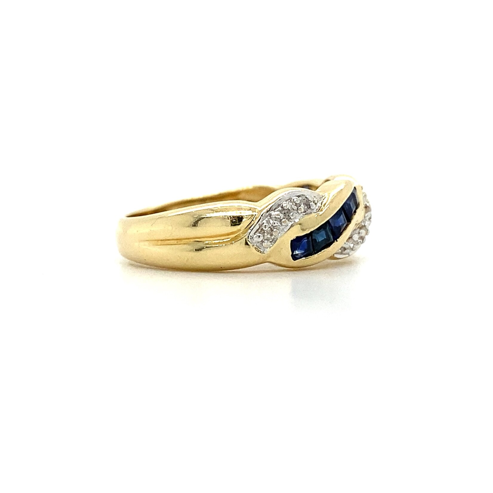14K Yellow Gold Sapphire diamond ring sz5.25