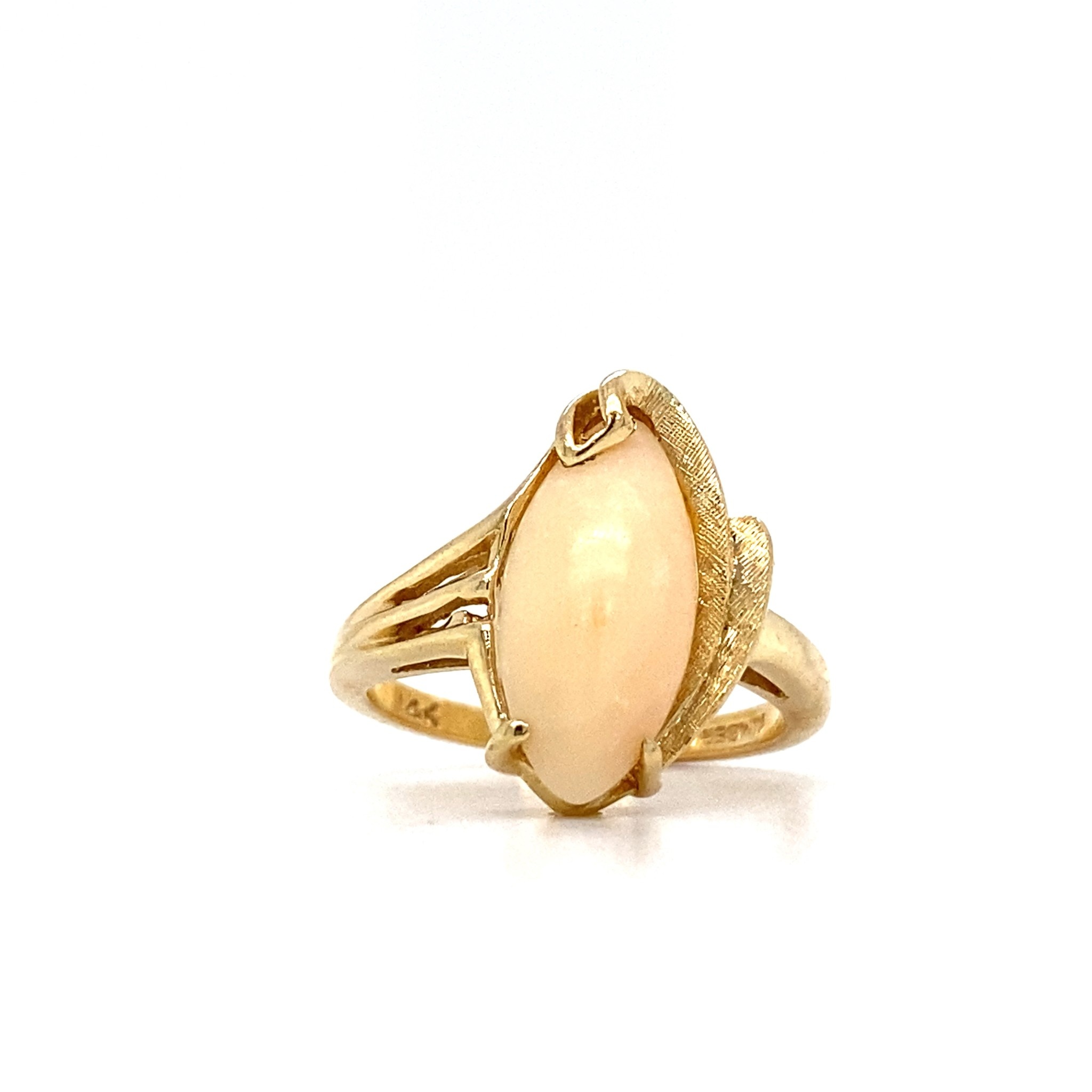 DNC22 14KY Angel skin Coral ring sz6.25 - Lehua Jewelers