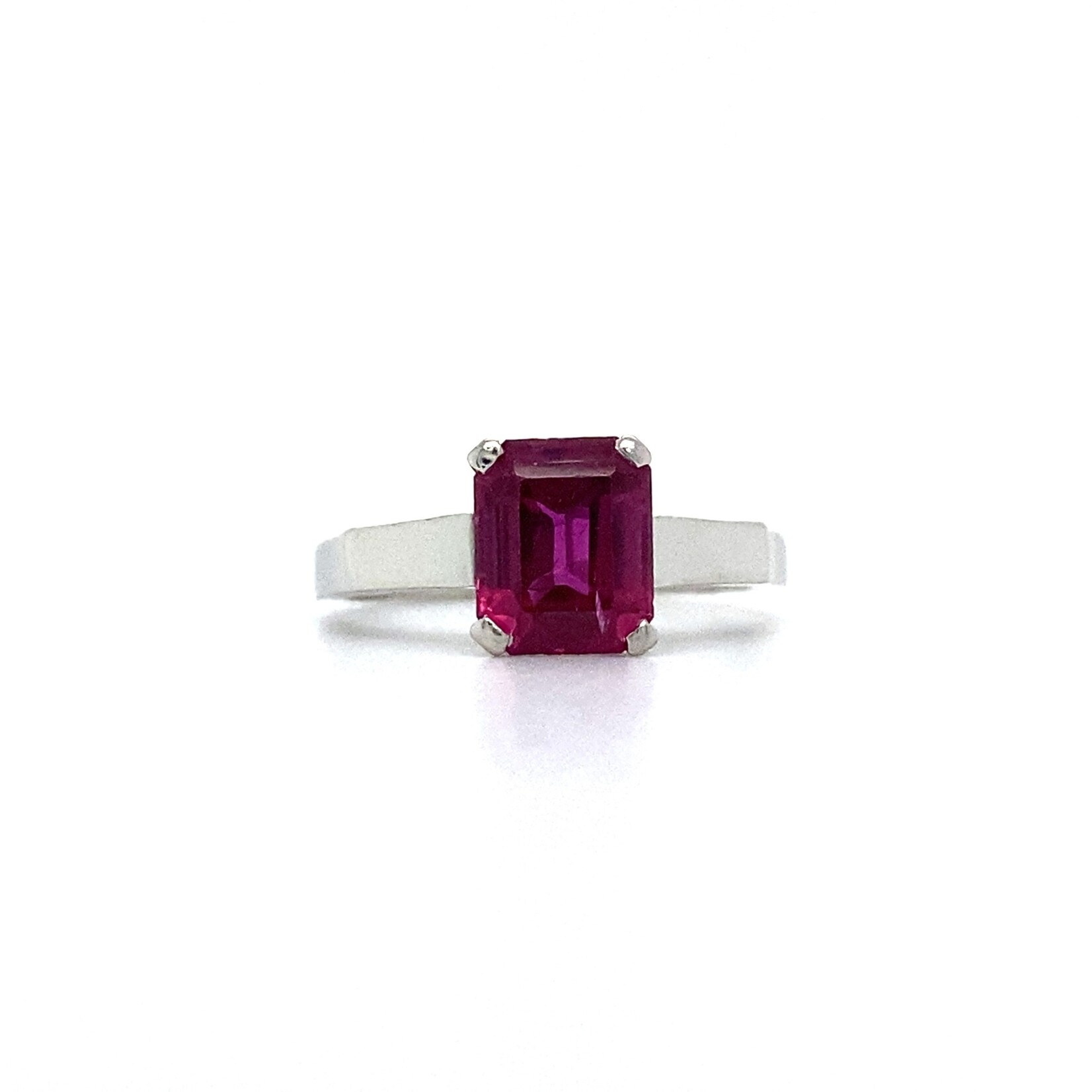 Platinum Pink Sapphire ring  size 3.25