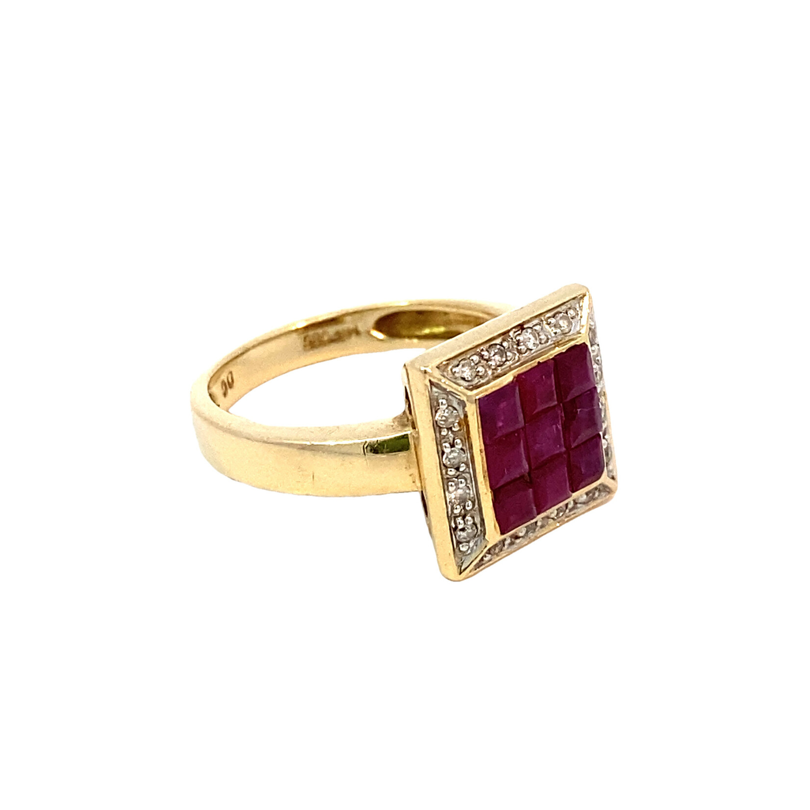 14K Yellow Gold Ruby Diamond ring size 6.5