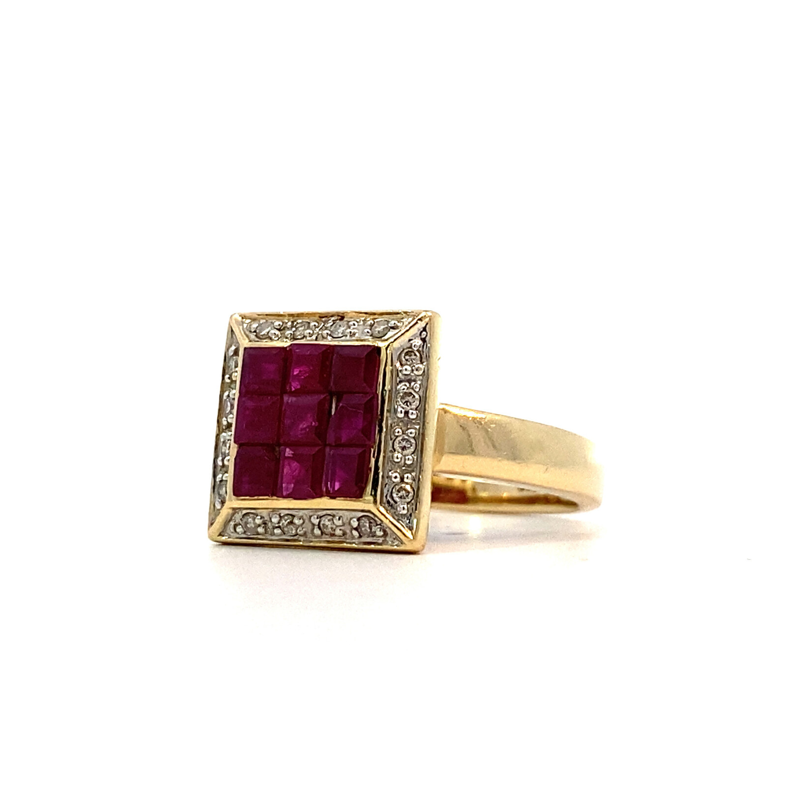 14K Yellow Gold Ruby Diamond ring size 6.5