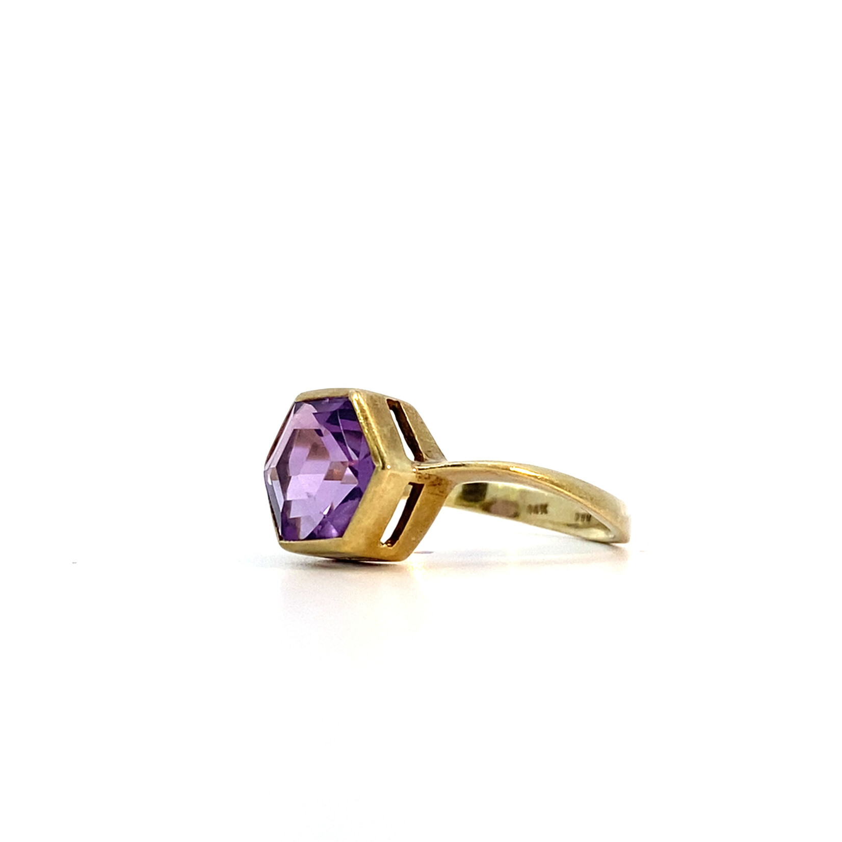 14K Yellow Gold Hex Amethyst Ring size 9