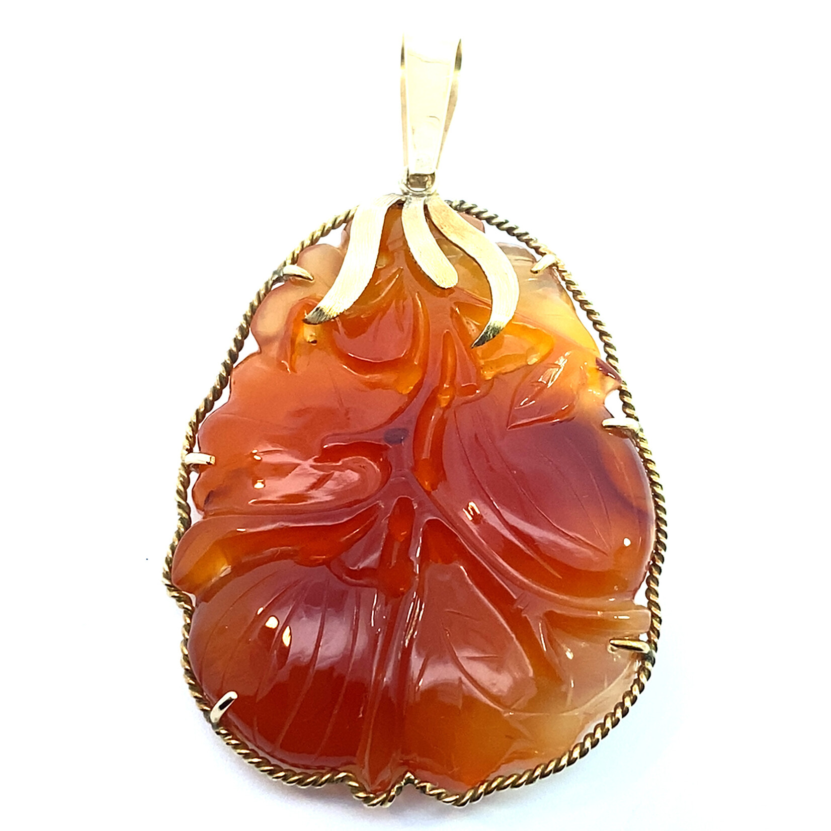 14K Yellow Gold Carved Floral Carnelian pendant