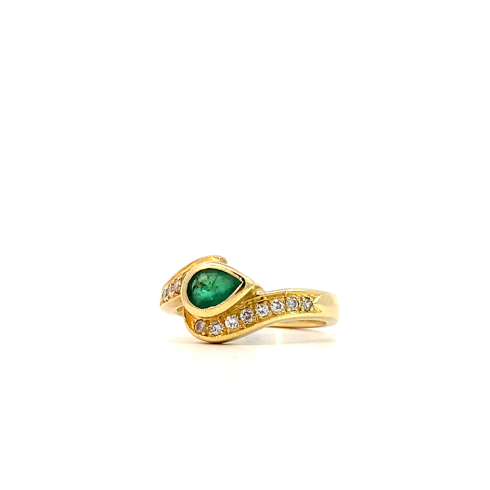 18K Yellow Gold Emerald & Diamond Ring sz6.5