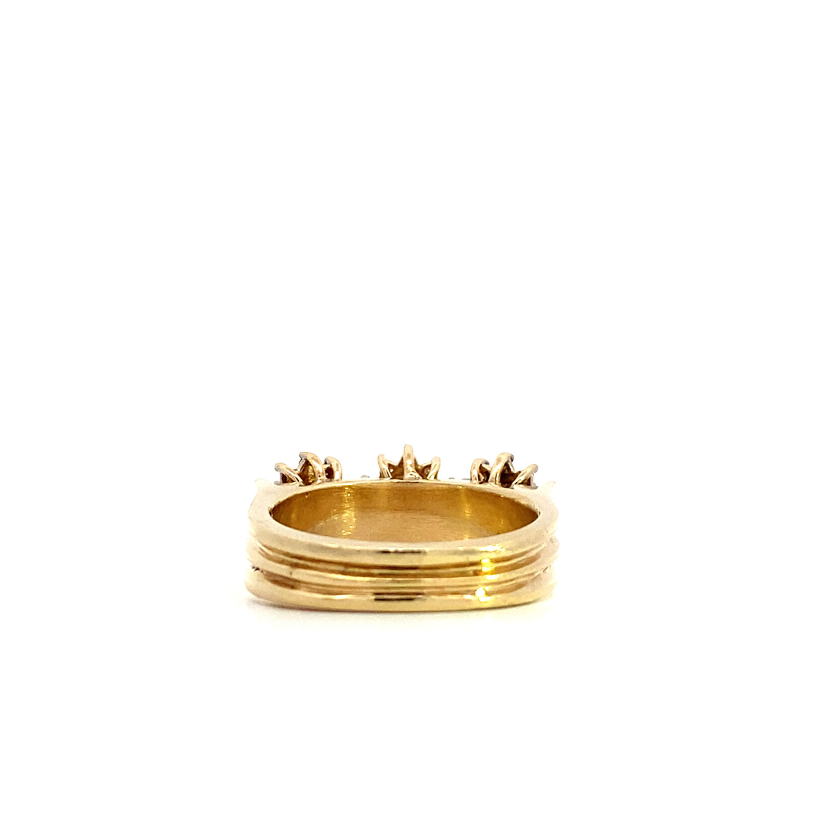 14K Yellow Gold Ruby and Diamond Halo ring size 6.75 R+/-1.25-1.50tw D+/-.36ctw