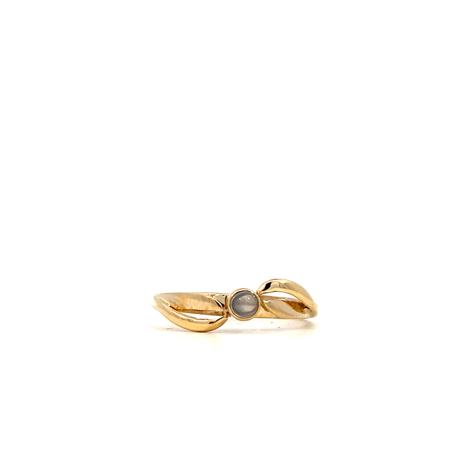 14K Yellow Gold Moonstone Ring sz5.75