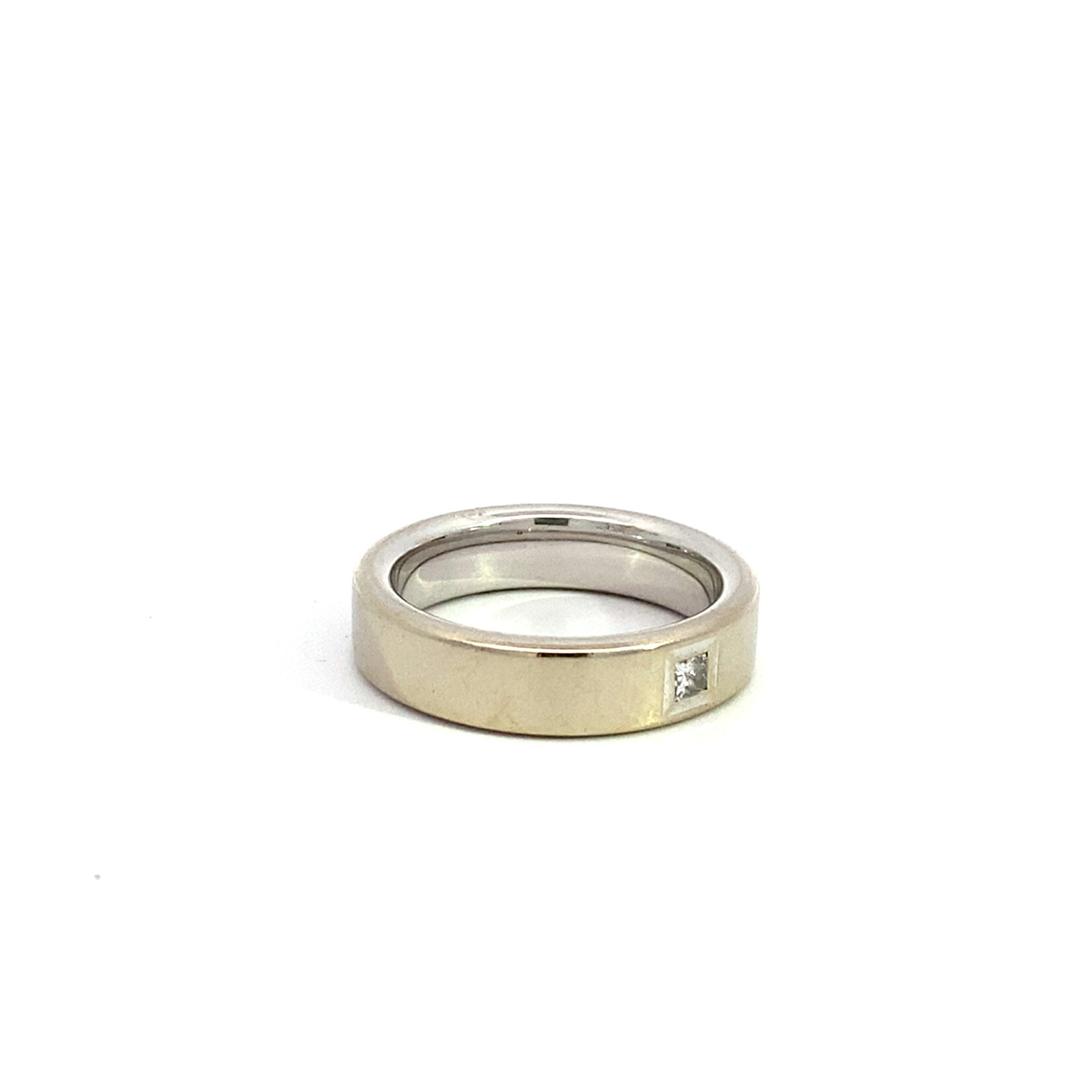 14K White Gold Diamond Comfort ring size 9 D+/-.11