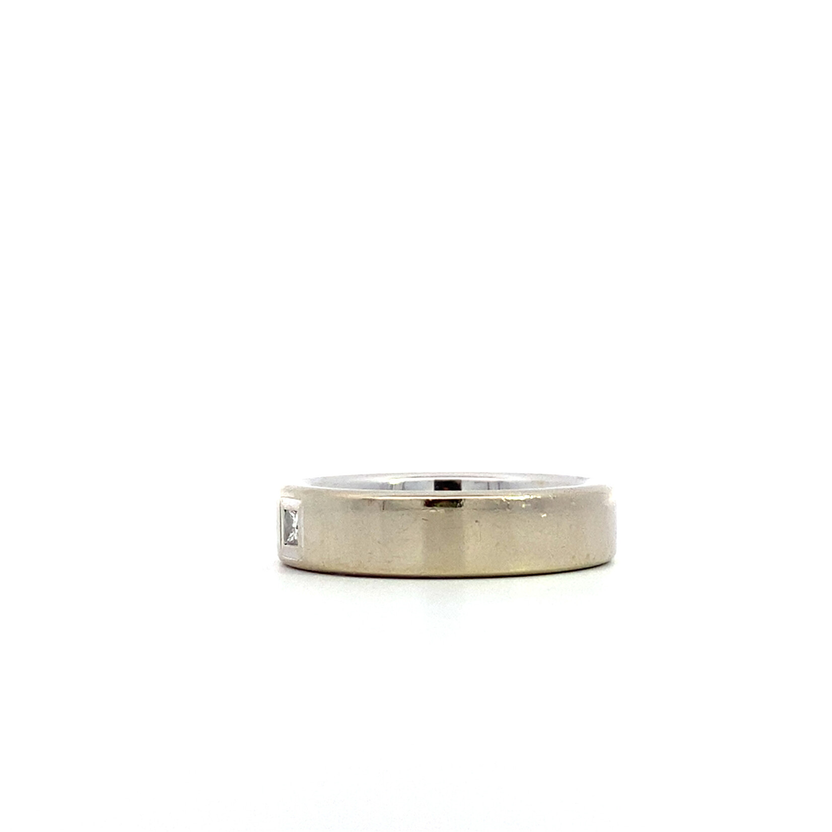 14K White Gold Diamond Comfort ring size 9 D+/-.11