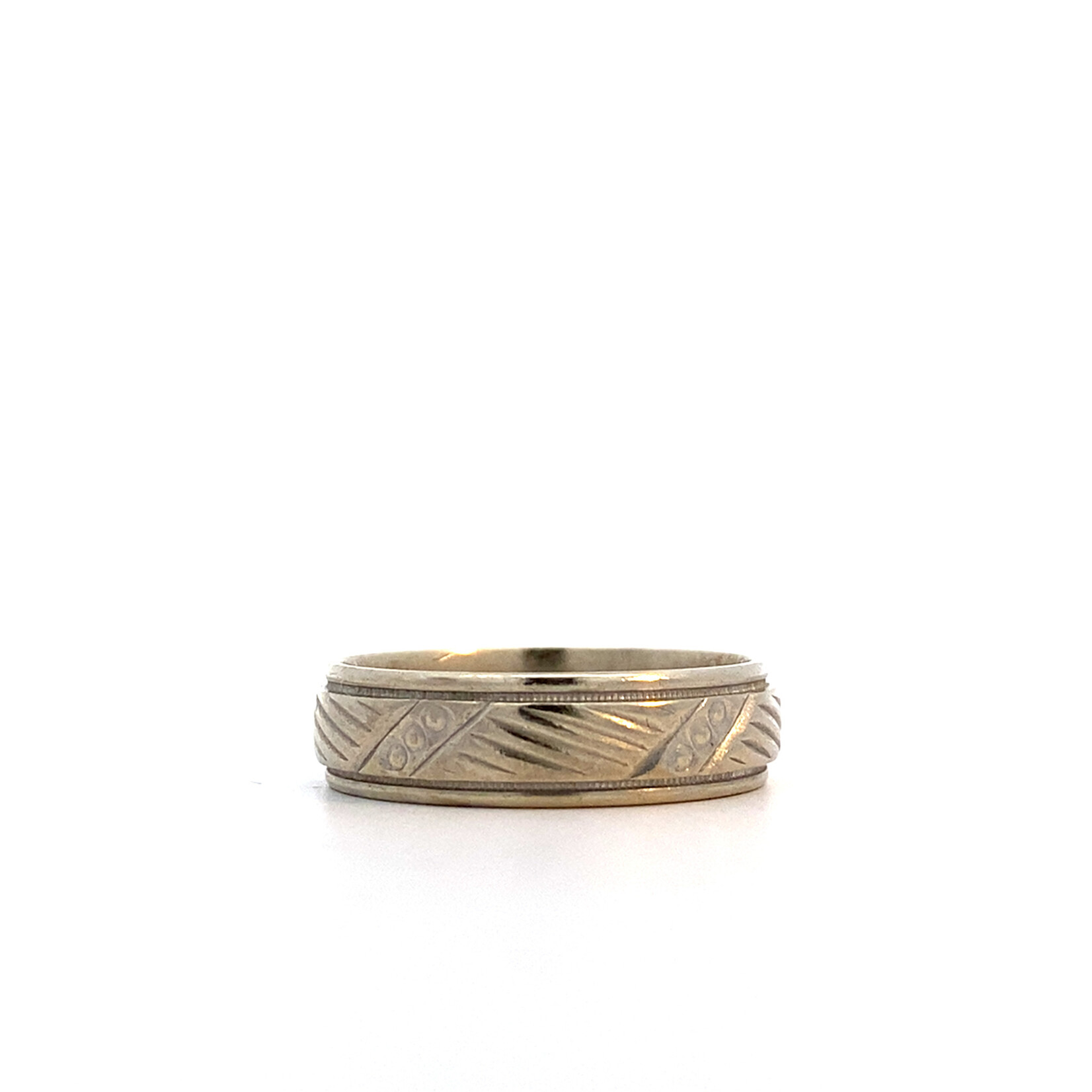 14K White Gold 6mm Engraved ring size 10