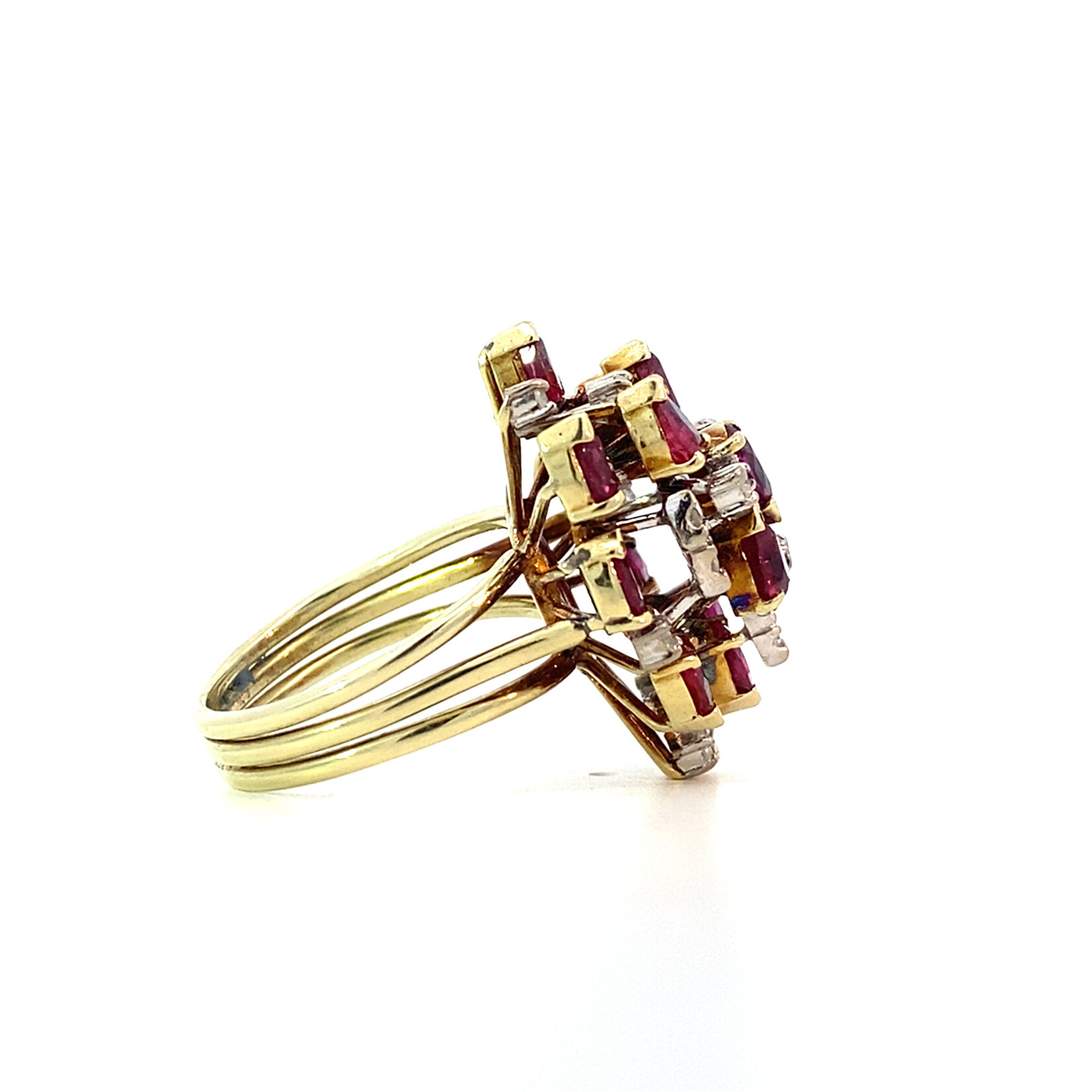 14K Yellow Gold Ruby & Diamond Ring sz6.5