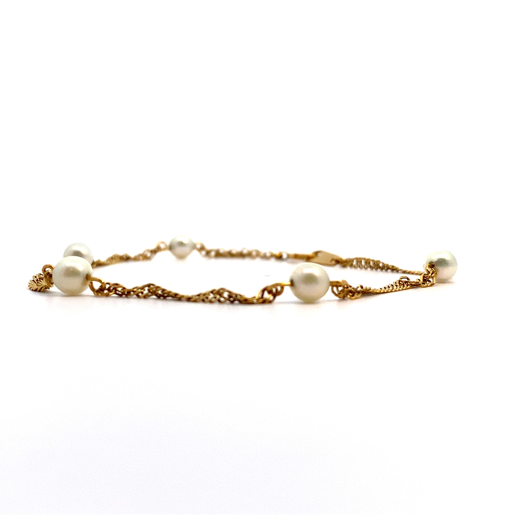 18K Yellow Gold 7" Akoya Pearl on Singapore Chain Bracelet