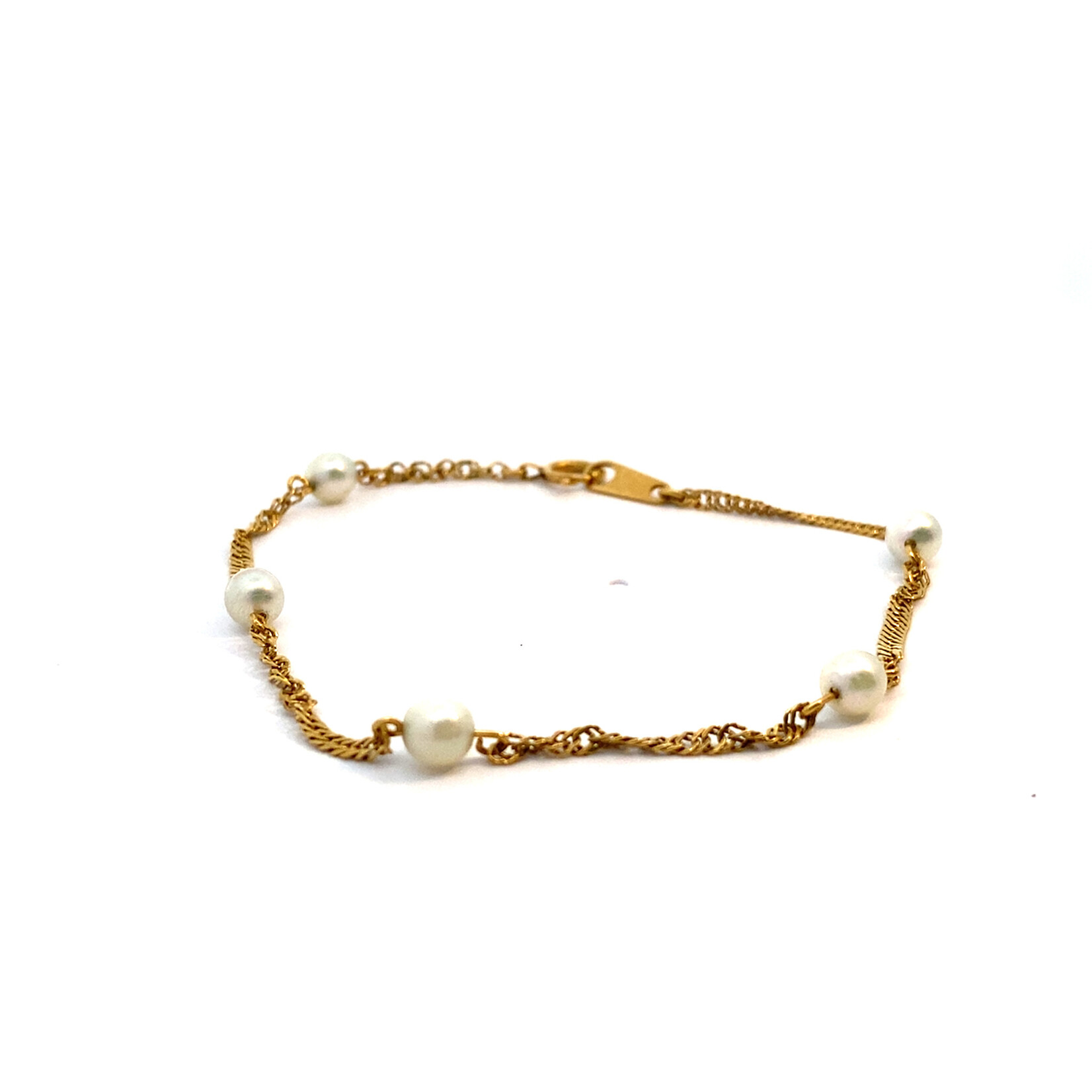 18K Yellow Gold 7" Akoya Pearl on Singapore Chain Bracelet