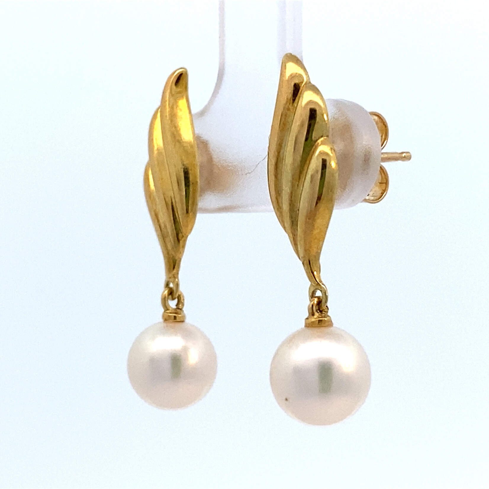 18K Yellow Gold Akoya Pearl Dangles