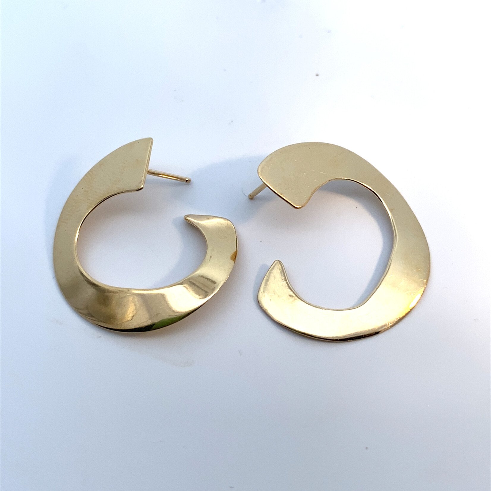 14K Yellow Gold Flat Loop Earrings