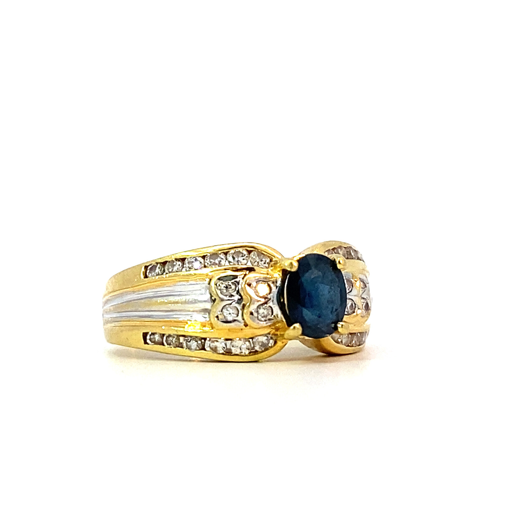 18K Yellow Gold Sapphire & Diamond Ring size 6 D+/-.28ctw S+/-.74ct